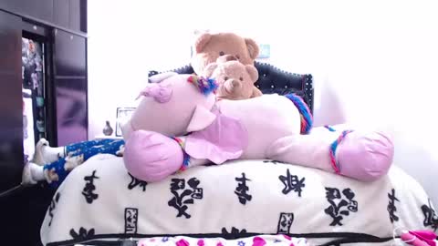 Snapshot of devi_black_13_ chatting on 04.28.26 devi_black_13_ online show from 04.28.26