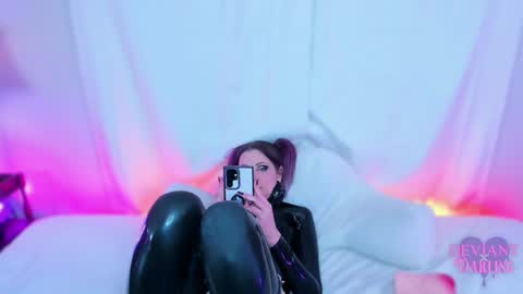 Lady Lydia aka DeviantxDarling online show from 12.13.24