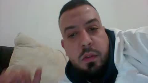 Snapshot of devil_angel66 chatting on 10.31.25 devil_angel66 online show from 10.31.25