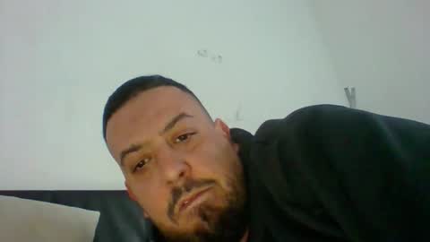 Snapshot of devil_angel66 chatting on 11.26.25 devil_angel66 online show from 11.26.25