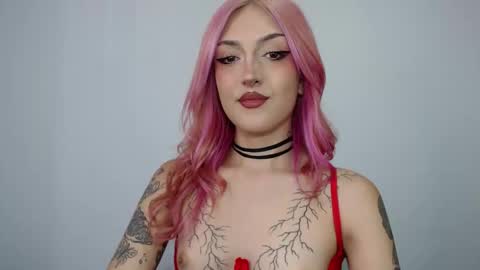 Snapshot of devil_blood chatting on 11.05.25 Angel Boo and Adrian online show from 11.05.25