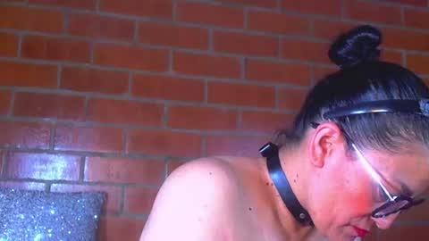 devil_taylorx online show from 07.11.26