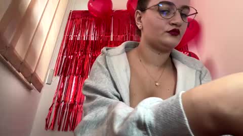 Snapshot of devileanna chatting on 02.14.25 Anna online show from 02.14.25