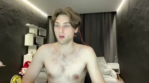 devilnut1 online show from 11.18.25