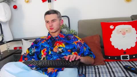 devin_ho online show from 12.25.24