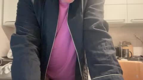 Snapshot of devon_nite chatting on 10.09.25 Devon online show from 10.09.25