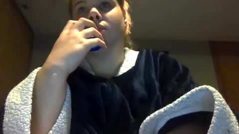 devykitten online show from 01.30.25