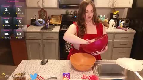 Devyn Reign online show from 11.06.25