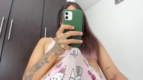 thumb up me please its important online show from 01.12.25