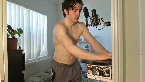 Snapshot of dexcanon chatting on 02.16.25 Dex Canon online show from 02.16.25