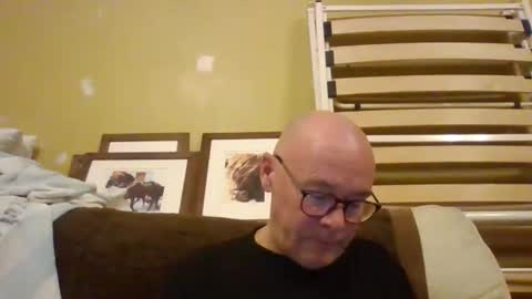 Snapshot of dextahex chatting on 09.28.25 Dexta online show from 09.28.25