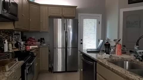 Snapshot of dextercollins chatting on 09.24.25 Dextercollins online show from 09.24.25