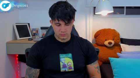 JULIAN online show from 02.01.25