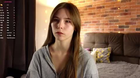 Kira online show from 10.08.25