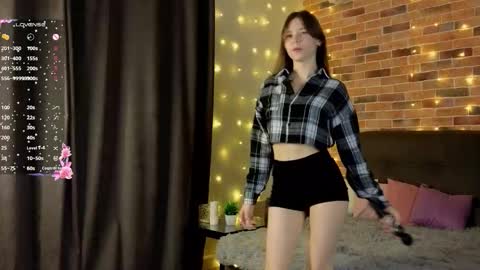 Kira online show from 10.26.25