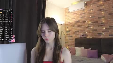 Kira online show from 11.03.25