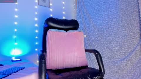 Snapshot of dhapne_parker chatting on 12.11.24 dhapne_parker online show from 12.11.24