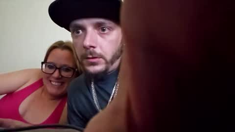 dharbison23 online show from 10.19.25