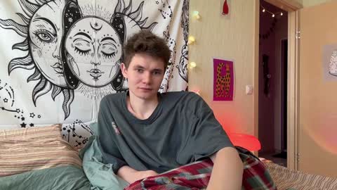 Di Alex online show from 12.18.24