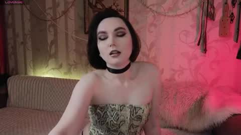 Snapshot of dia__diana chatting on 04.27.26 Diana Di Honey online show from 04.27.26