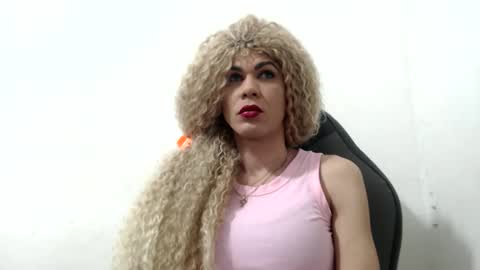 diabla_sexy22cm online show from 10.20.25