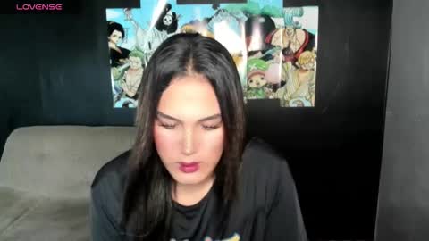 Snapshot of diamond_foxy chatting on 11.06.25 Wency online show from 11.06.25