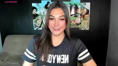 Snapshot of diamond_foxy chatting on 11.13.25 Wency online show from 11.13.25