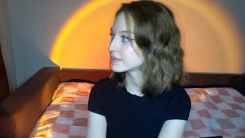 Mila online show from 10.02.25