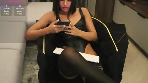 Iris online show from 12.15.24