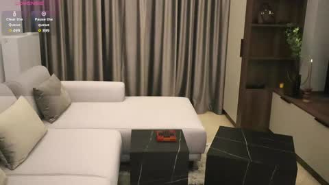 Iris online show from 01.30.25