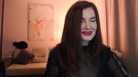 Diana DeLua online show from 09.26.25