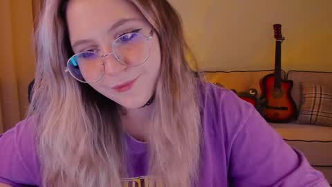 Snapshot of diana_floweri chatting on 12.11.24 Diana online show from 12.11.24