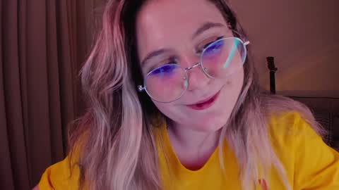 Snapshot of diana_floweri chatting on 12.11.24 Diana online show from 12.11.24