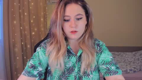 Snapshot of diana_floweri chatting on 01.02.25 Diana online show from 01.02.25