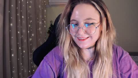 Snapshot of diana_floweri chatting on 01.08.25 Diana online show from 01.08.25