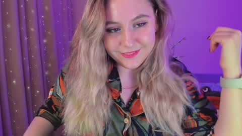 Snapshot of diana_floweri chatting on 01.16.25 Diana online show from 01.16.25