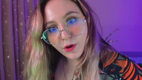 Snapshot of diana_floweri chatting on 01.16.25 Diana online show from 01.16.25