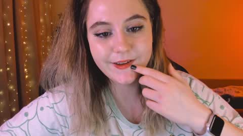 Snapshot of diana_floweri chatting on 01.31.25 Diana online show from 01.31.25