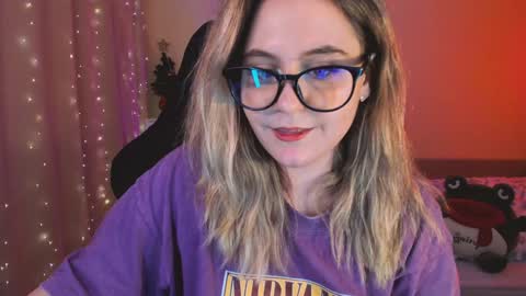 Snapshot of diana_floweri chatting on 02.08.25 Diana online show from 02.08.25