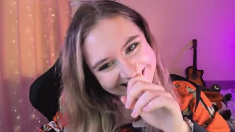 Snapshot of diana_floweri chatting on 02.15.25 Diana online show from 02.15.25