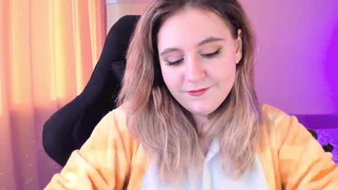 Snapshot of diana_floweri chatting on 02.16.25 Diana online show from 02.16.25