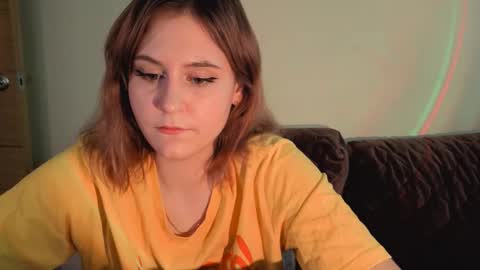 Snapshot of diana_floweri chatting on 09.11.25 Diana online show from 09.11.25