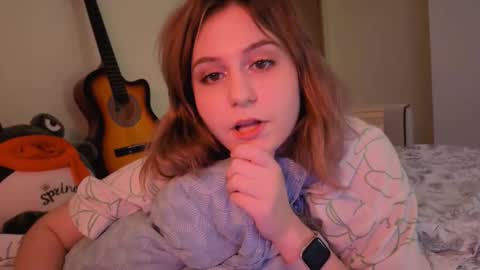 Snapshot of diana_floweri chatting on 09.13.25 Diana online show from 09.13.25