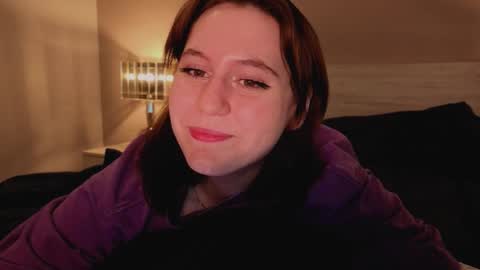 Snapshot of diana_floweri chatting on 10.22.25 Diana online show from 10.22.25