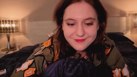 Snapshot of diana_floweri chatting on 11.02.25 Diana online show from 11.02.25