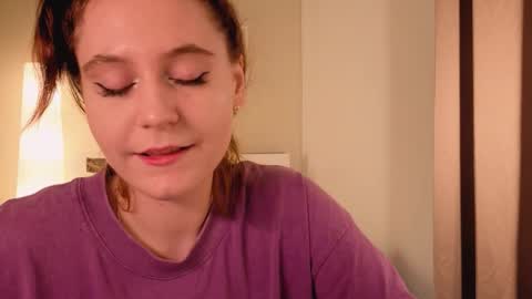 Snapshot of diana_floweri chatting on 11.07.25 Diana online show from 11.07.25