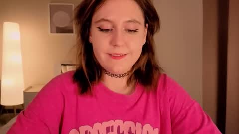 Snapshot of diana_floweri chatting on 11.08.25 Diana online show from 11.08.25