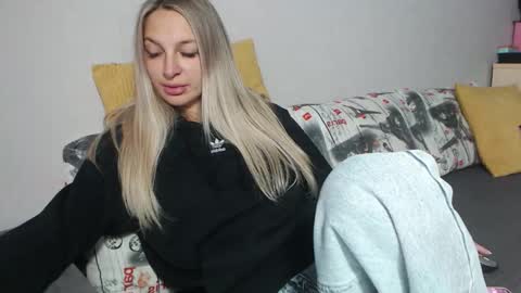 diana_lambert online show from 11.05.25