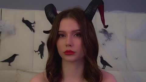 Snapshot of dianabecker chatting on 11.01.25 Diana online show from 11.01.25