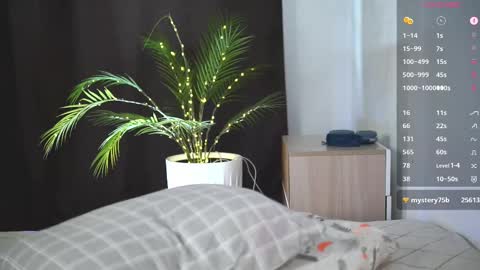 Snapshot of dianaholiday chatting on 02.16.25 Olga online show from 02.16.25